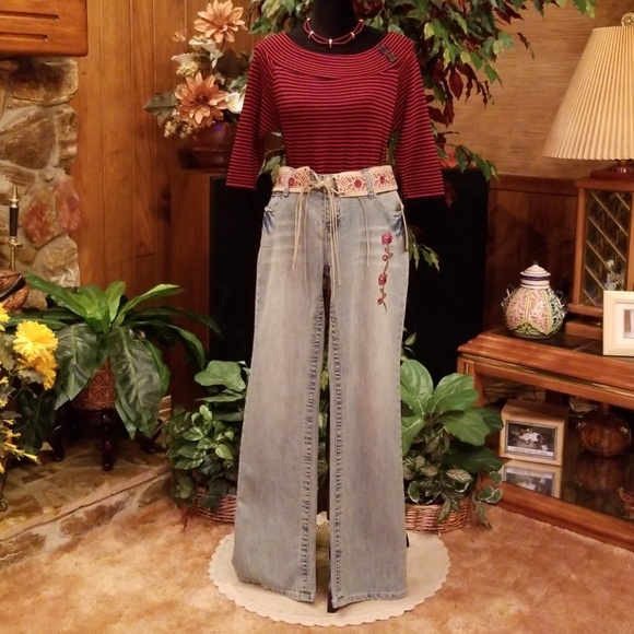 Baccini Denim - Baccini Embroidered Jeans